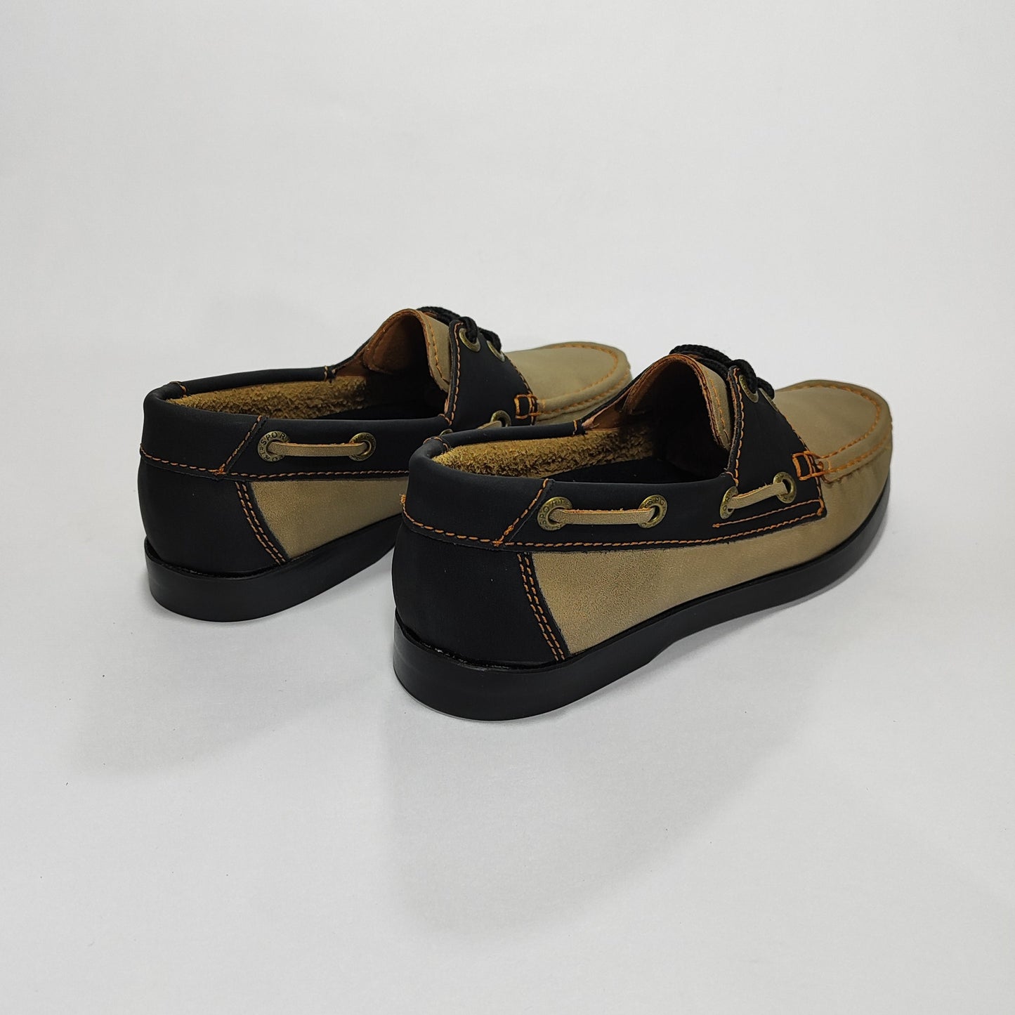 apache 222 beige x negro basecuero Carazzi23