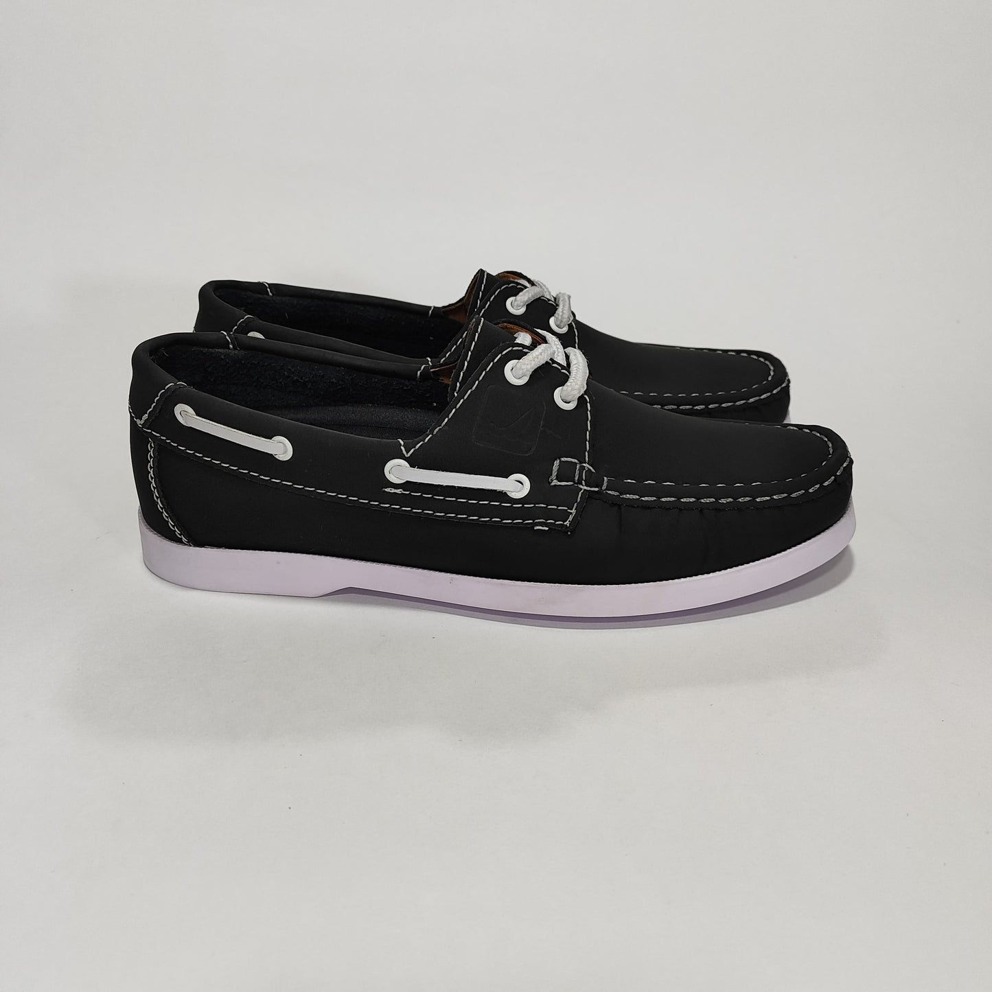 apache 222 negro x blanco basecuero Carazzi23