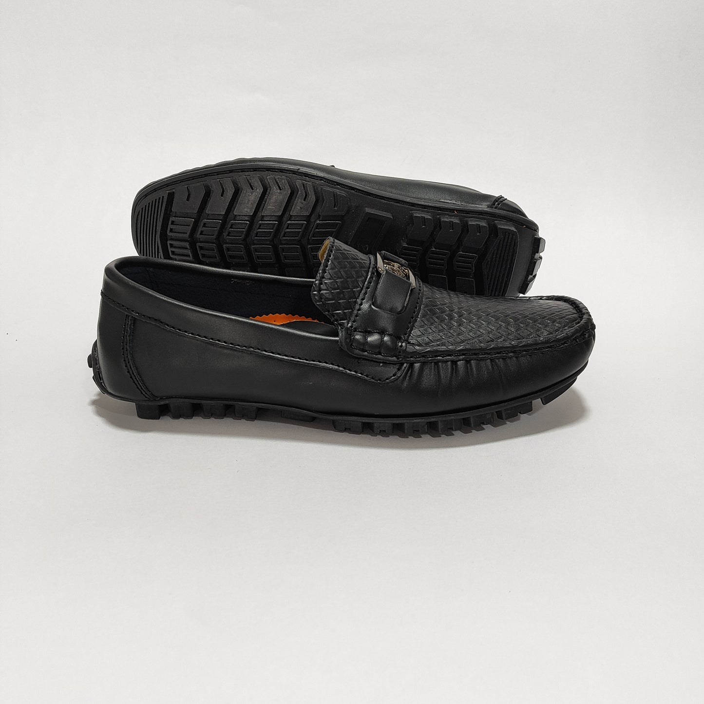mocasin 209c negro rep basecuero Carazzi23