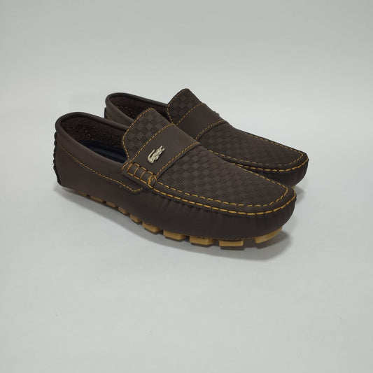 mocasin 213 cafe repujado basecuero Carazzi23