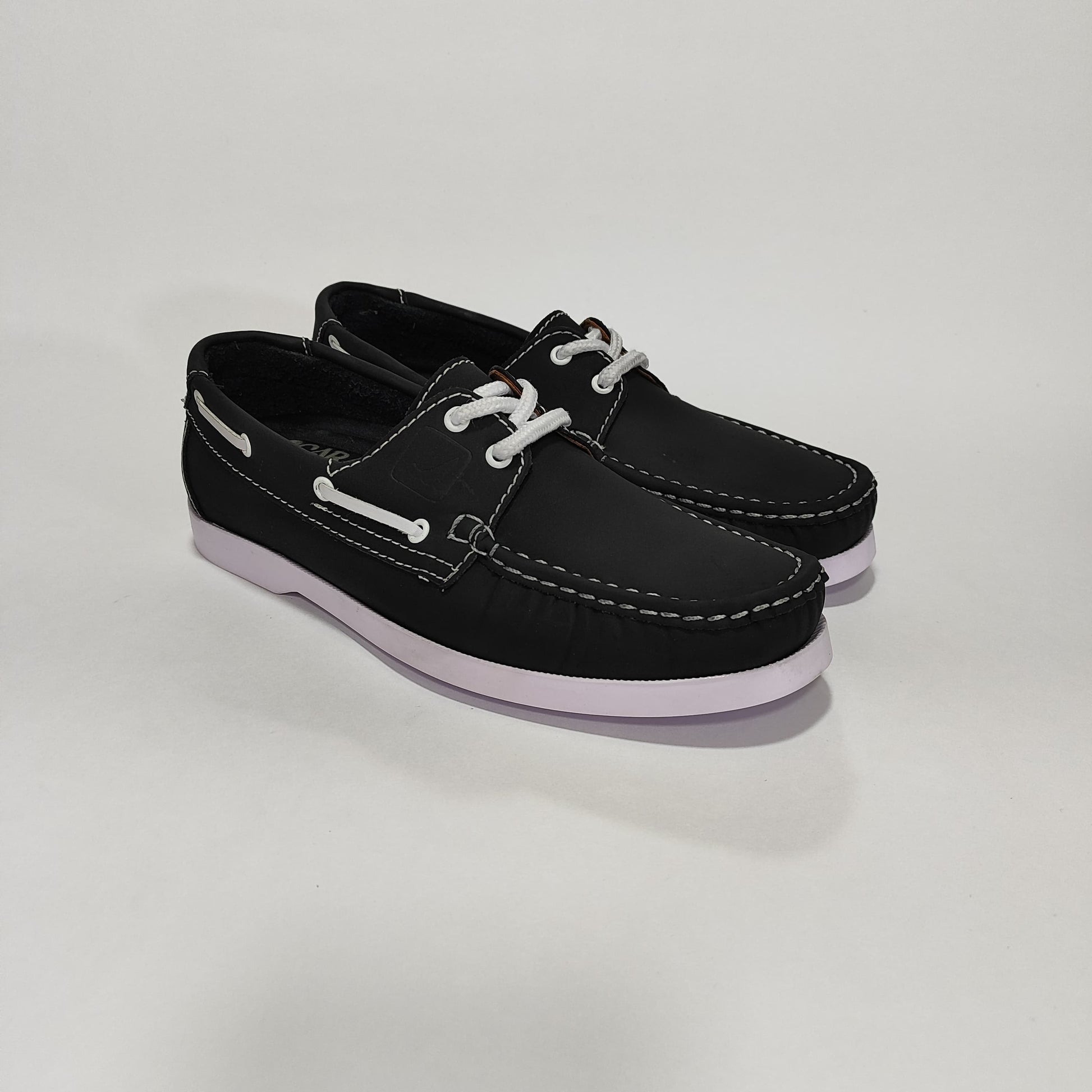 apache 222 negro x blanco basecuero Carazzi23