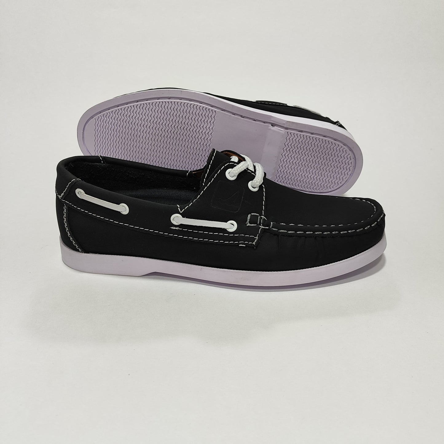 apache 222 negro x blanco basecuero Carazzi23