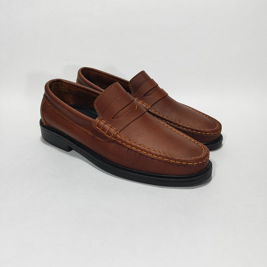mocasin clasico coñac cuero Carazzi23